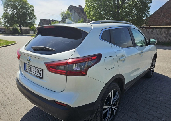 Nissan Qashqai cena 53600 przebieg: 128000, rok produkcji 2018 z Głuszyca małe 67